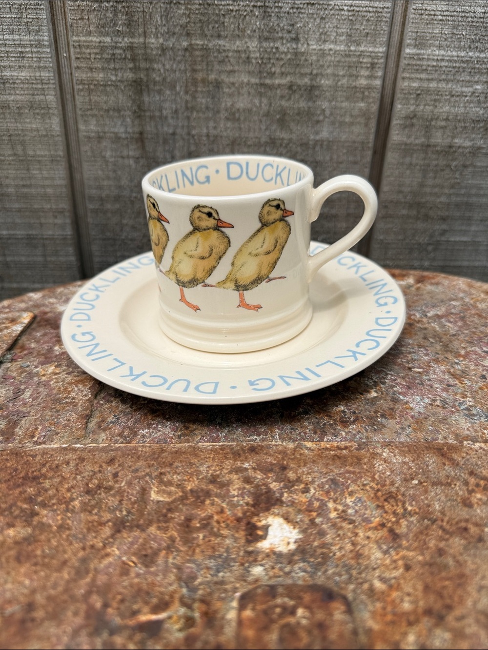 Baby Animals by EMMA BRIDGEWATER England Ducklings Cup & Saucer